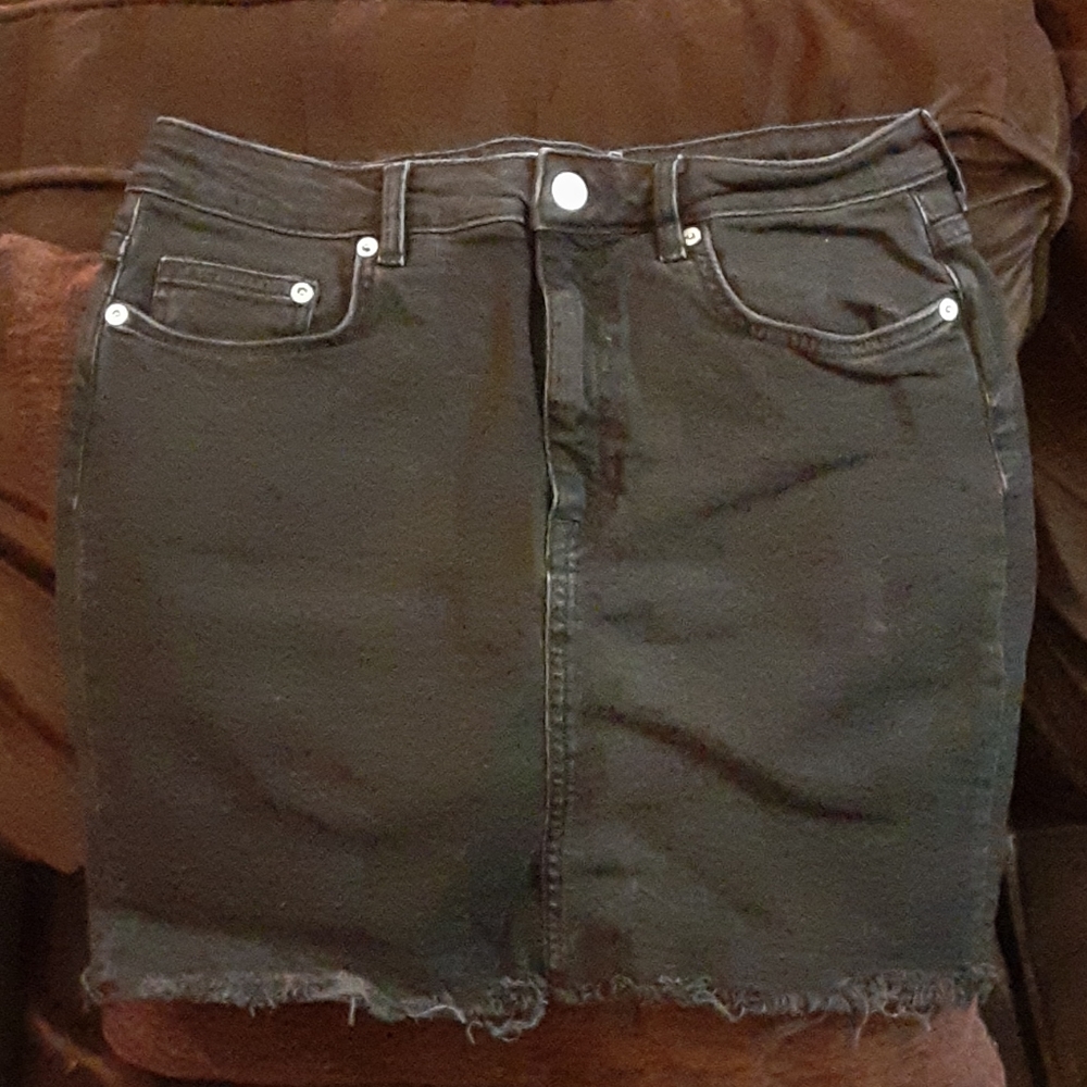 L.O.G.G Jean skirt